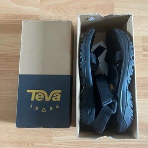 BNIB Teva XLT2 Hurricane W US8
